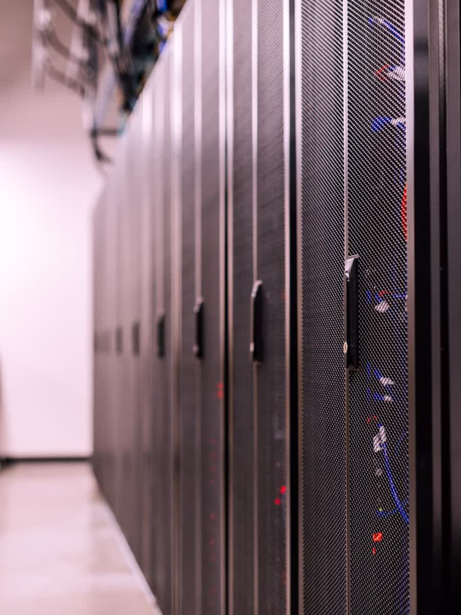 Data Center Moving